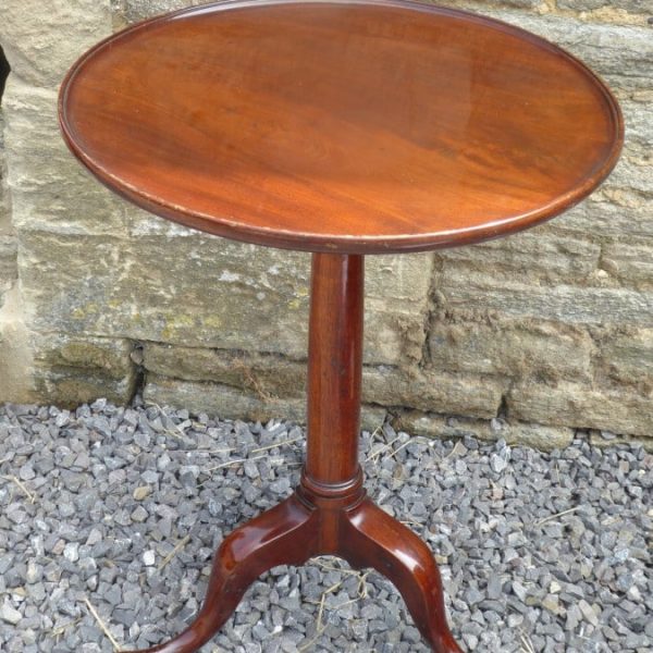 Georgian mahogany gun barrel tripod table circa 1760