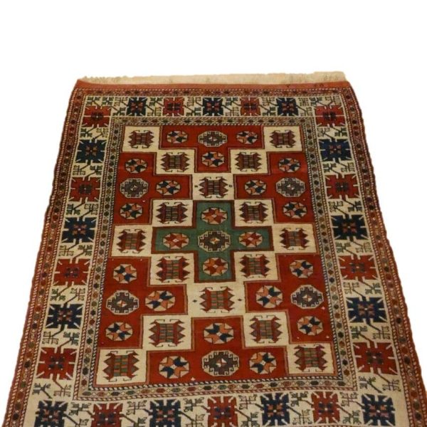BERGAMA 155cm x 130cm