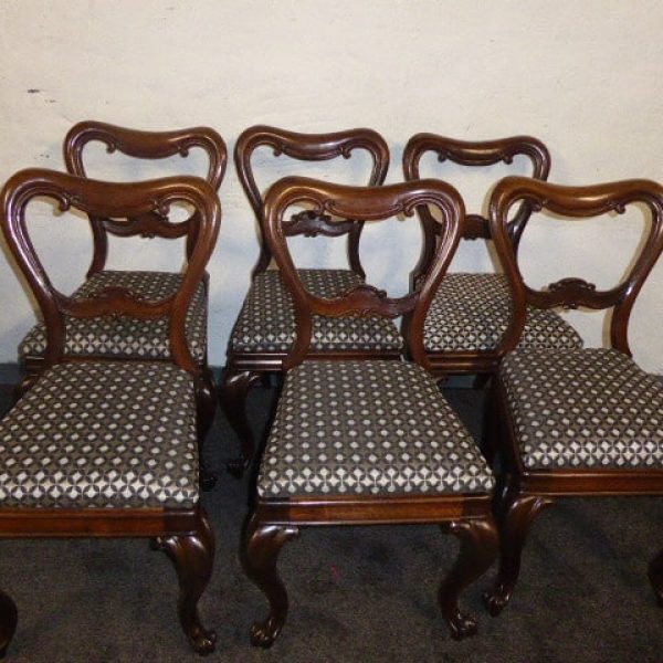 Set of 6 rosewood dining chairs circa 1840