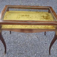 Kingwood and ormolu bijouterie &#8211; mid 19th century