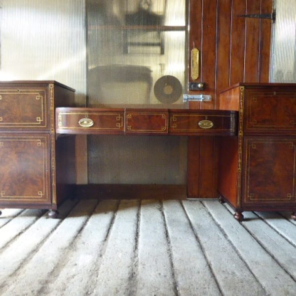 Impressive Regency mahogany brass inlaid sideboard