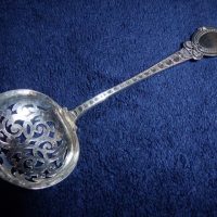 Silver sifting spoon 1850 Birminghamy