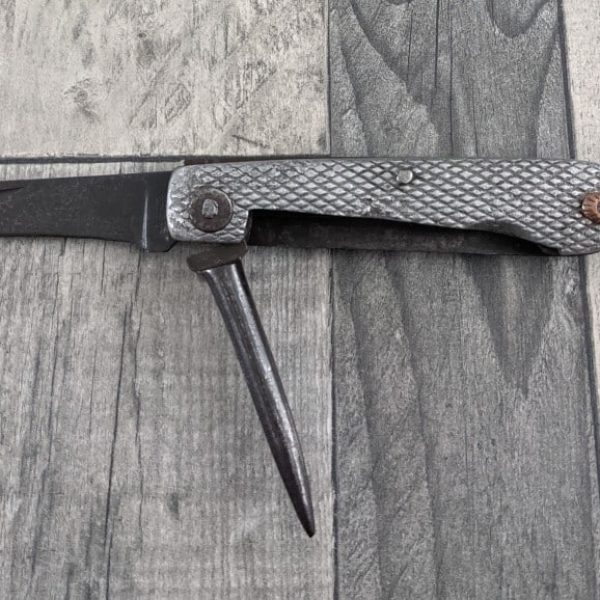 Very rare 307 pattern admiralty navy knife