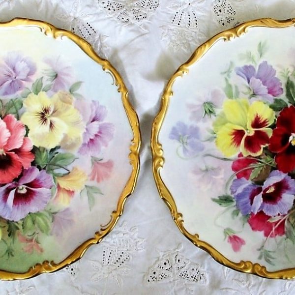 Pair Pansies