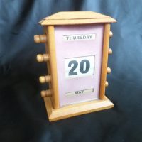 EDWARDIAN ( Early 1900&#8217;s) OAK PERPETUAL CALENDAR