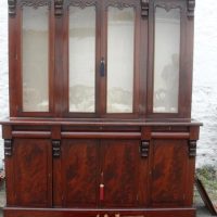Early Victorian 4 door mahogany bookcase