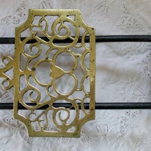 Sliding Trivet