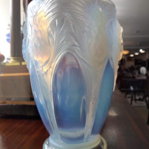 Verlys Art Glass Vase 1