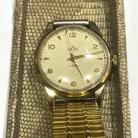 SMITHS DELUXE 9CT GOLD MANS WRISTWATCH