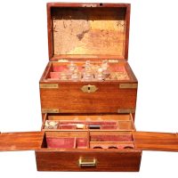 Early 19th Century Mahogany Apothecary Travelling Case with Bottles &amp; Drawer, Circa 1820