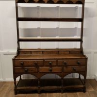Georgian Country Oak Cottage Dresser The dresser has a shelved top with 2 shelves thes