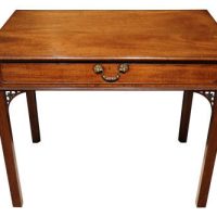 Georgian Mahogany Side Table with Gothic Pierced Brackets c.1800