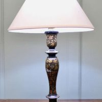Hand Made Painted Table Lamp A very pretty piece