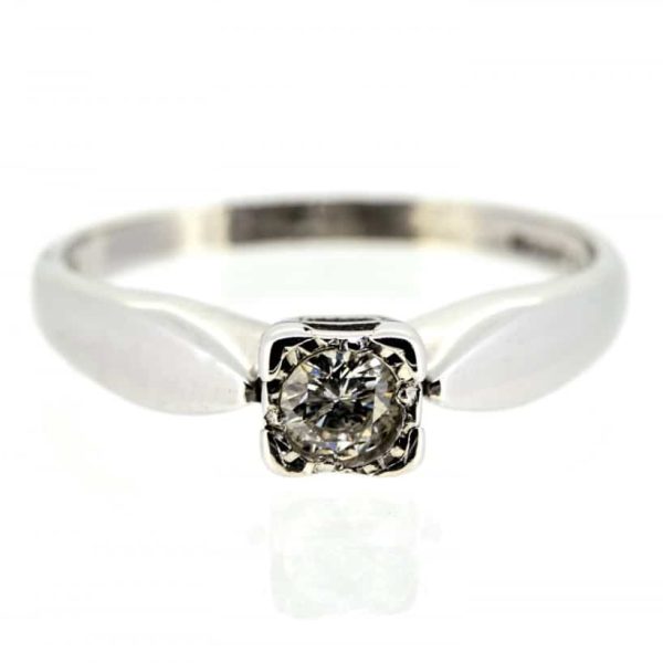 Brilliant Cut Diamond Engagement Ring
