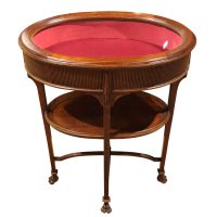 Late 19th Century Oval Mahogany Bijouterie Table, circa 1900
