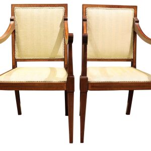 pair-of-salon-armchairs_21720_main_size3