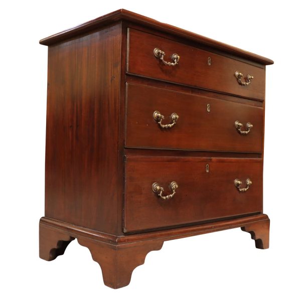 small-mahogany-chest-of-drawers_21795_main_size3