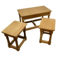 Stylish Arts and Crafts Nest Of Oak Tables