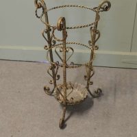 Twisted Metal Walking Stick Stand A charming 1920s piece with a round shape