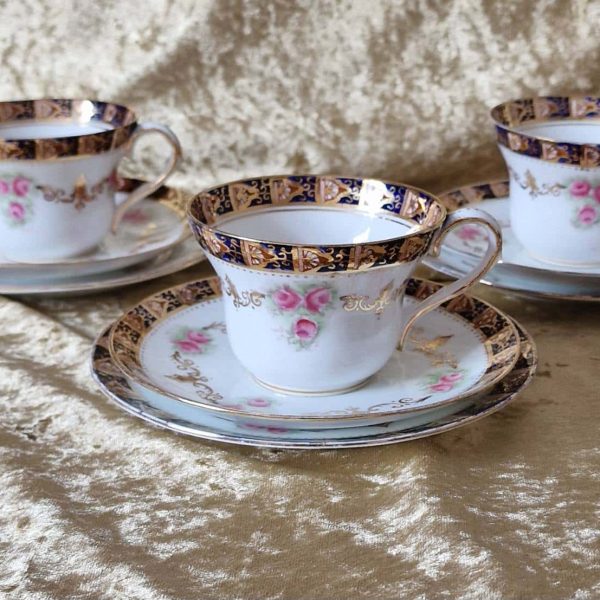 Duchess Edwardian tea cup trio, Pattern 1670