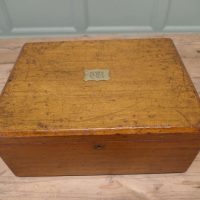 Victorian Oak Presentation Box