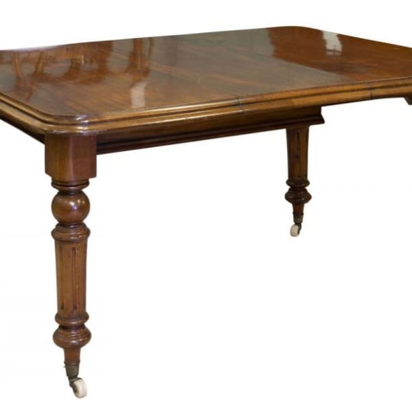 Victorian single leaf mahogany dining table