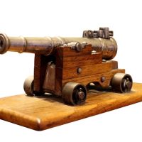 Vintage Brass Cannon Table Lighter on Wooden Gun Carriage, Mid 20th Century