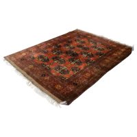 Vintage Traditional Pattern Wool Carpet A superb looking piece