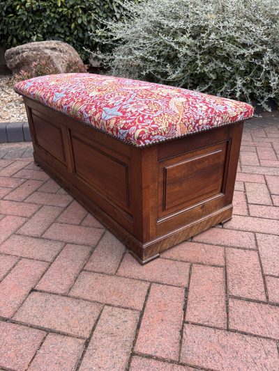 Late 19th Century Box Window Seat - Image 7