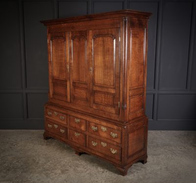 18th Century Oak Housekeepers Cupboard - Image 4