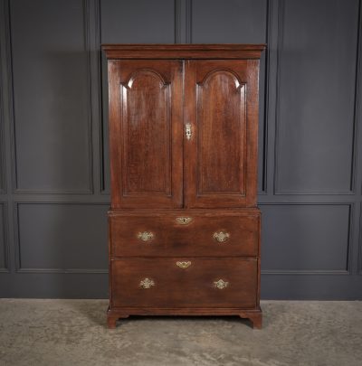 18th Century Oak Housekeepers Cupboard - Image 5