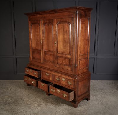 18th Century Oak Housekeepers Cupboard - Image 7