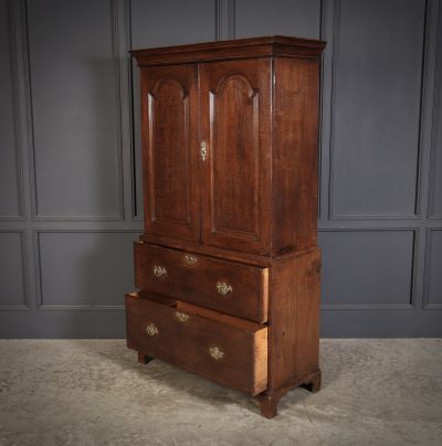 18th Century Oak Housekeepers Cupboard - Image 7