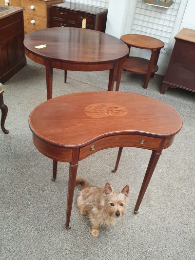 Good Antique Inlaid Kidney  Side Table - Image 5