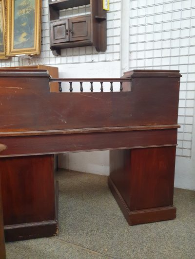 Antique Late Victorian Dickens Oak Pedestal Writing Desk - Image 7