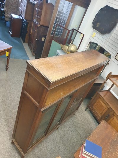 Good Antique Arts & Crafts Oak Bookcase - Image 3
