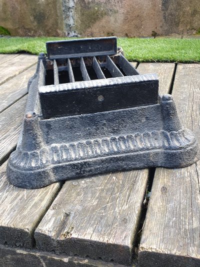 Antique Cast Iron Boot Scrape - Image 4