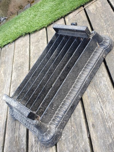 Antique Cast Iron Boot Scrape - Image 3