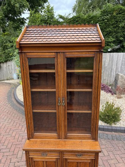 Arts & Crafts Oak Bookcase - Image 15