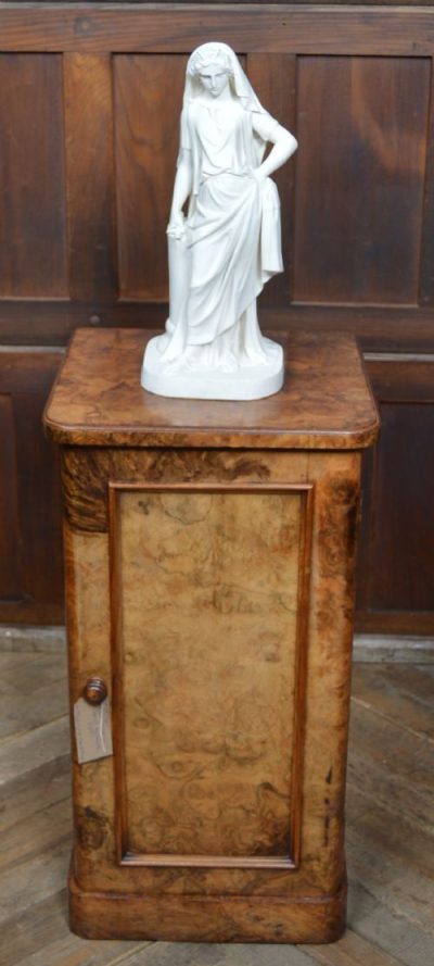 Victorian Royal Worcester Parian Ware Figure SAI3383 - Image 3