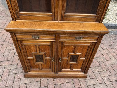 Arts & Crafts Oak Bookcase - Image 12