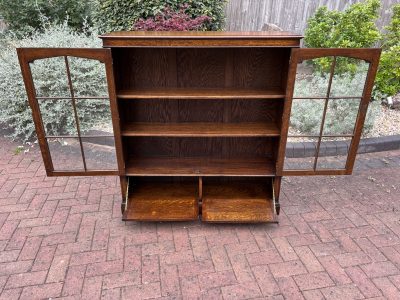 Early 20th Century Oak Glazed Bookcase - Image 3