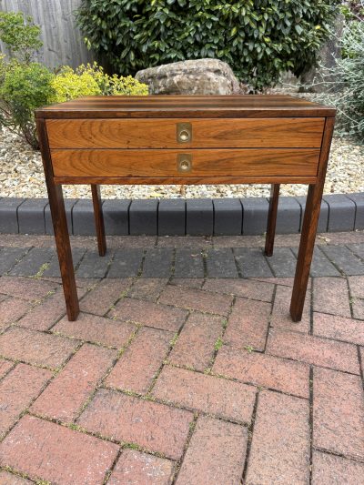Robert Heritage Side Table - Image 3