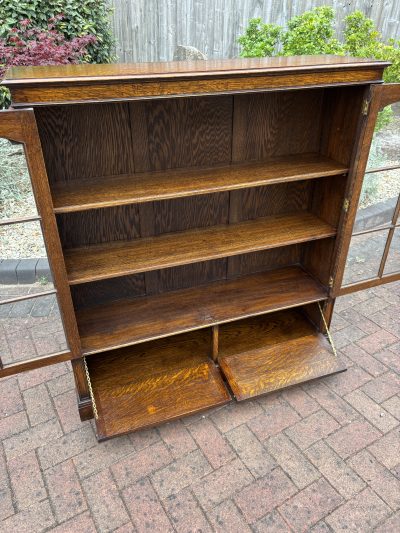 Early 20th Century Oak Glazed Bookcase - Image 4