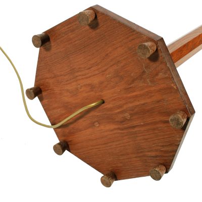 An oak standard lamp by ‘Acornman, Alan Grainger of Brandsby, North Yorkshire’ - Image 8