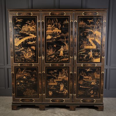 Early 20th Century Black Lacquered Chinoiserie Triple Wardrobe - Image 10