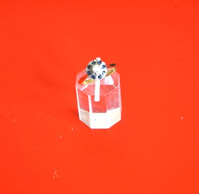 Vintage 18ct Gold Diamond & Sapphire Ring - Boxed - FREE UK POSTAGE - Image 4