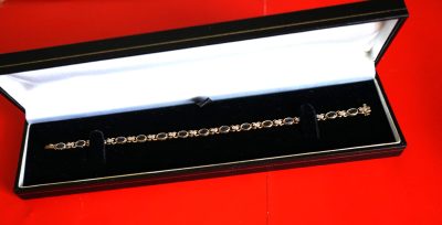Early 9ct Gold Sapphire & Diamond Link Bracelet Boxed - FREE UK POSTAGE - Image 7