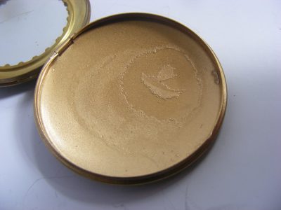 Delightful HMS York Powder Compact c1940 Mirror Trench Art Sweetheart Naval - Image 6