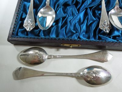 Silver Art Nouveau Teaspoons London 1907 - Image 4